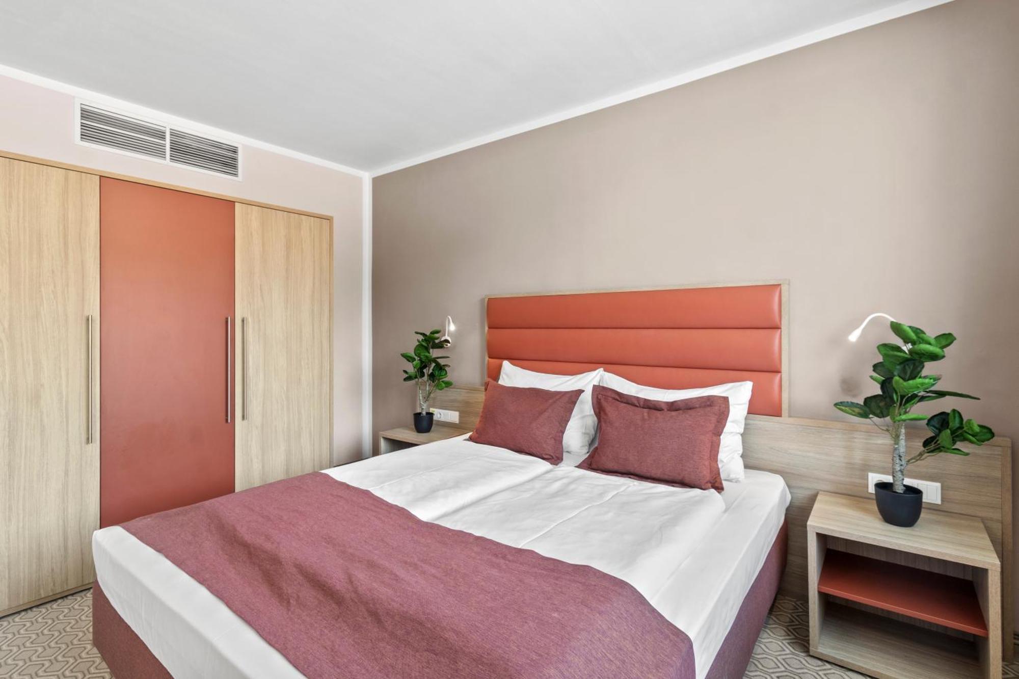 Schild Hotel Vienne
